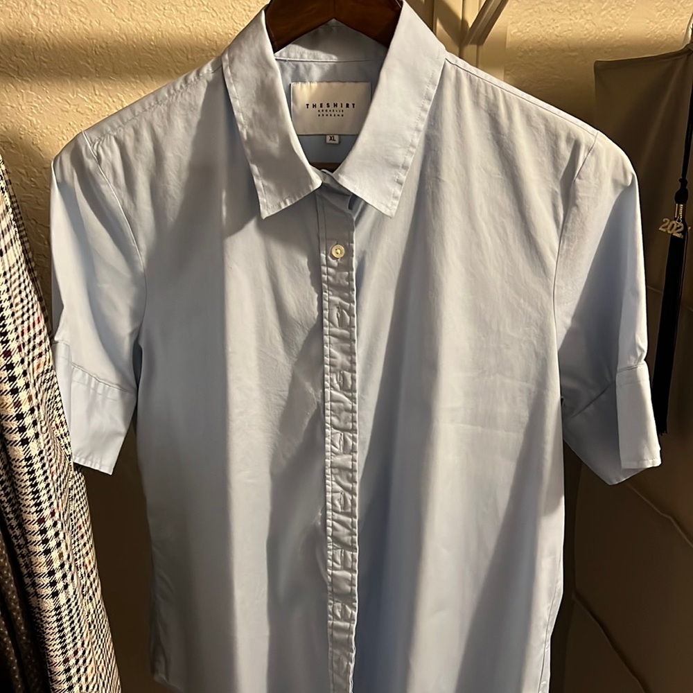 The Icon Shirt by Rochelle